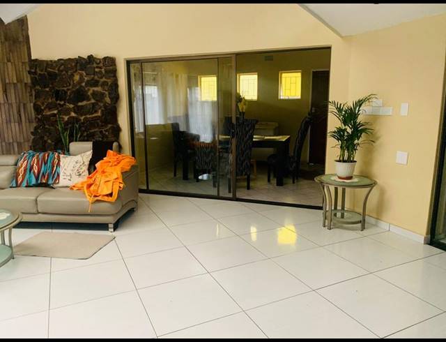 3 BEDROOM PROPERTY TO RENT IN NORKEM PARK